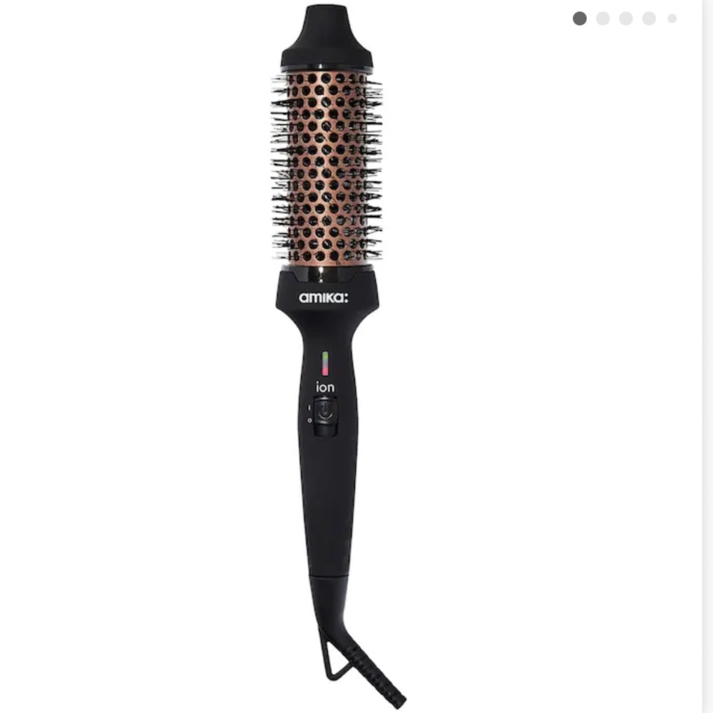 Amika roller round brush used but great condition